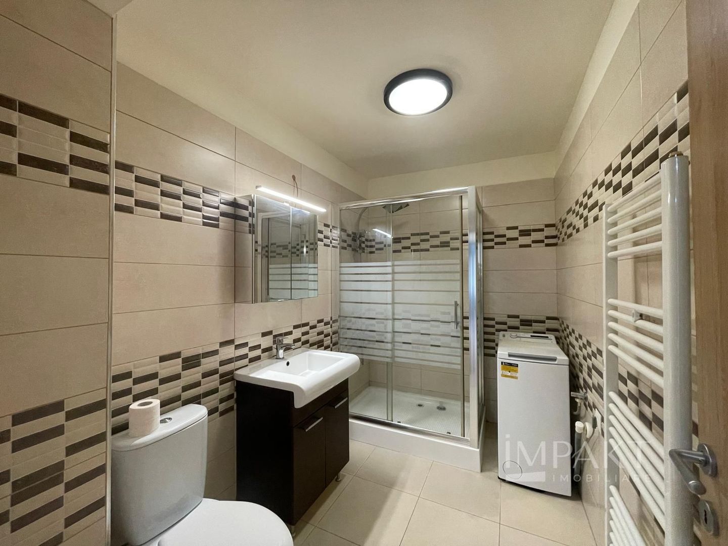 Chirie Apartament 2 camere | 47mp + terasă  21 mp | zona VIVO - Poză 9