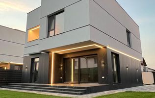 Complex exclusivist \ Exclusive complex,