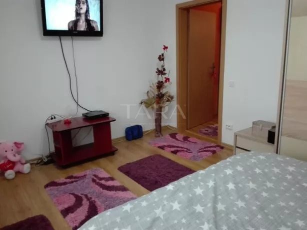Apartament cu 2 camere de vânzare, Floresti - Poză 4