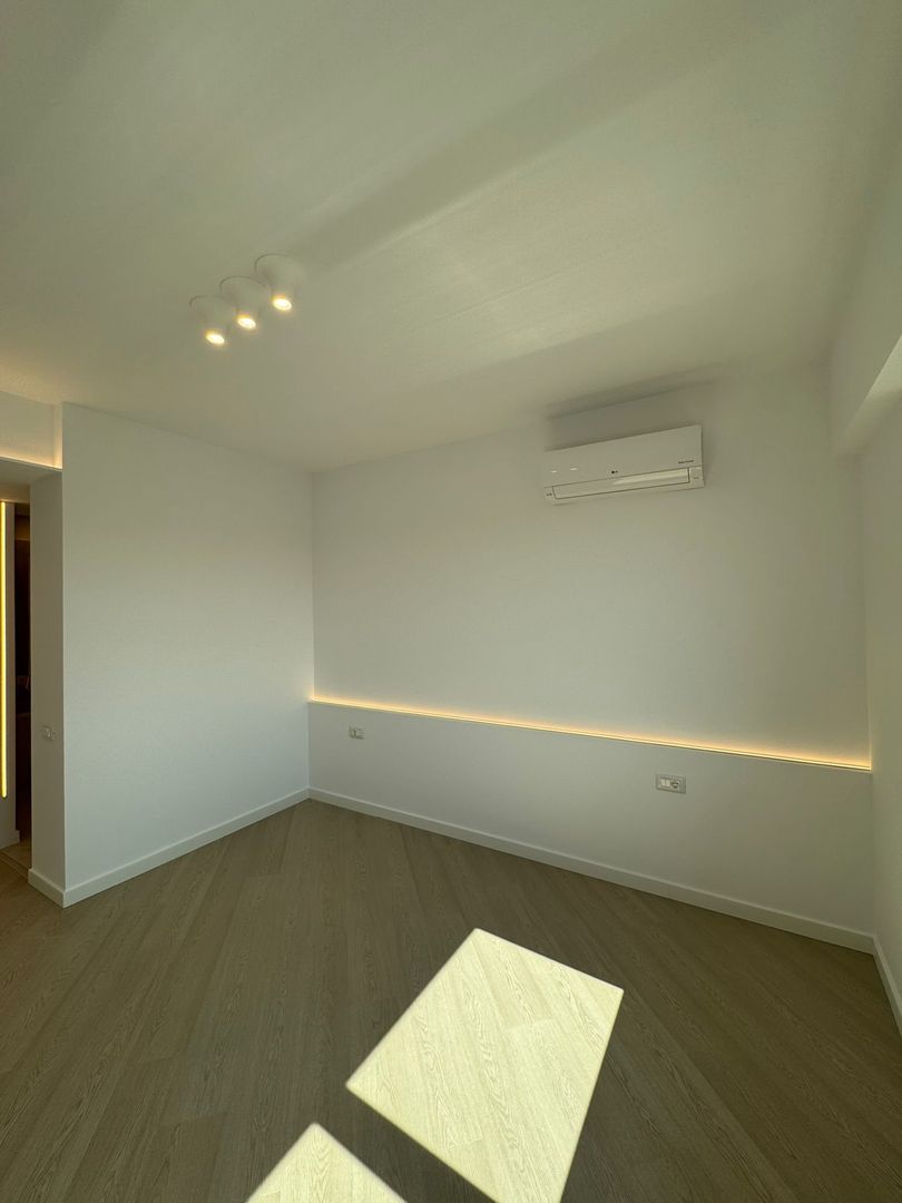 APARTAMENT NEMOBILAT 3 CAMERE CORTINA NORTH - Poză 4