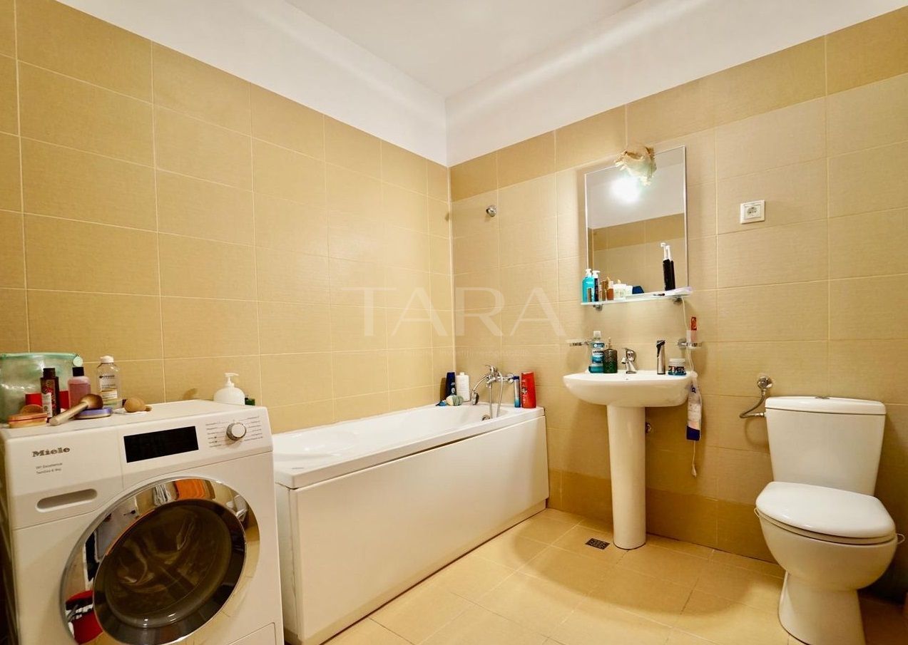 Apartament spațios, 3 camere, 100 mp, terasa, lângă Parcul Central. - Poză 9