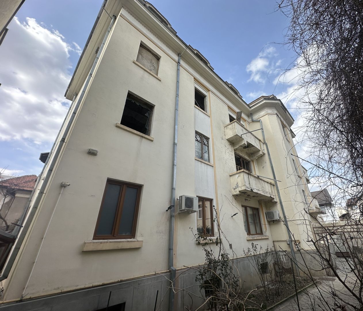 Vila Interbelica | S+P+2+M | Structura Consolidata - Poză 6