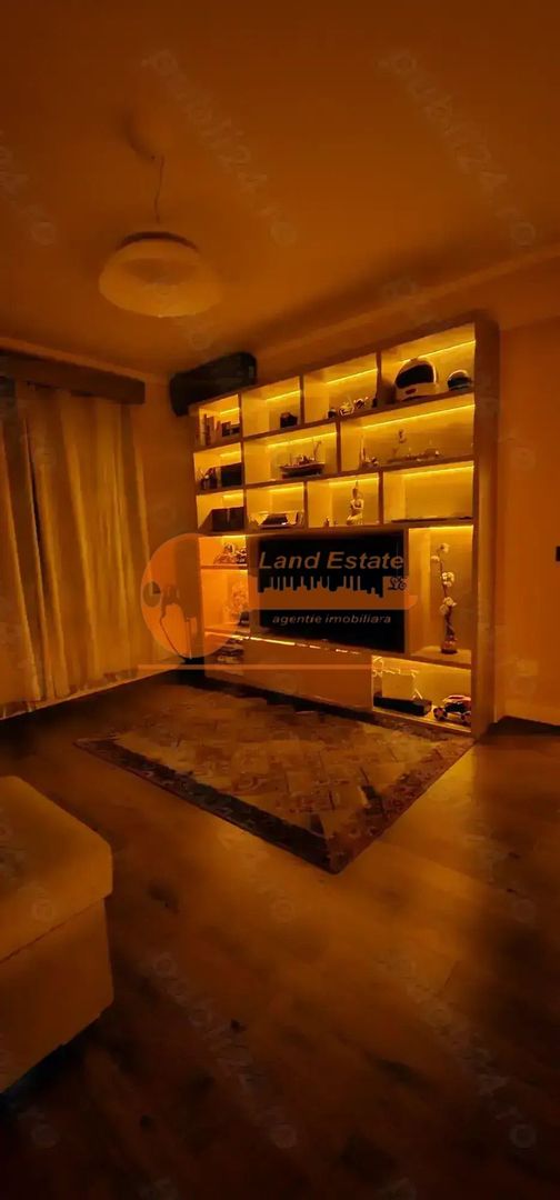 Apartament 2 Camere Centrala Propie - Poză 2