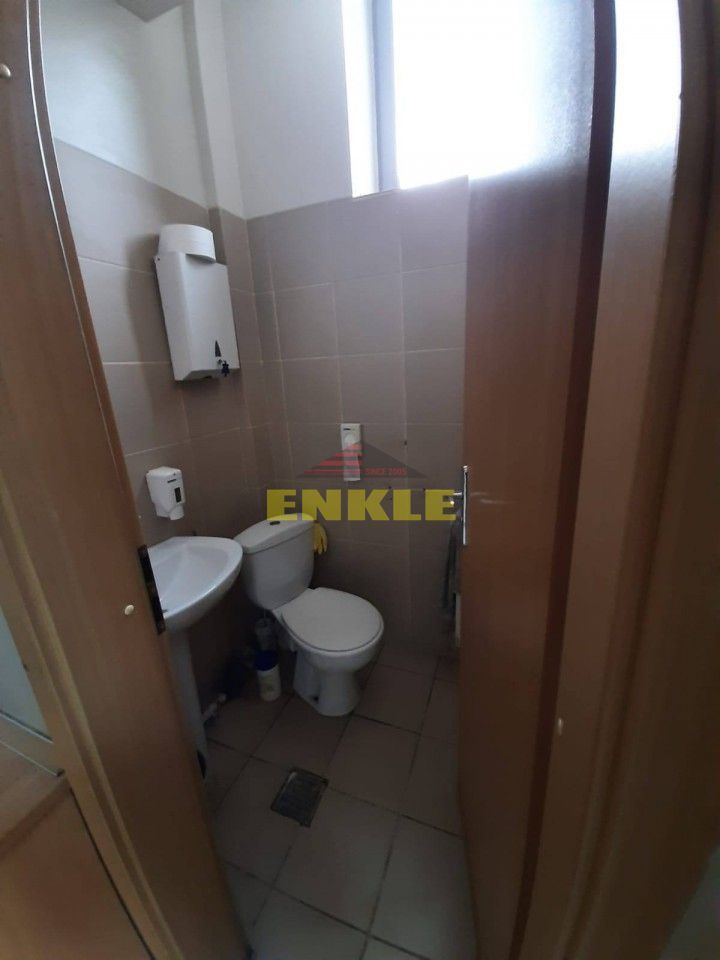Inchiriez Spatiu Comercial 130 mp utili, central, 1700 euro Negociabil - Poză 4