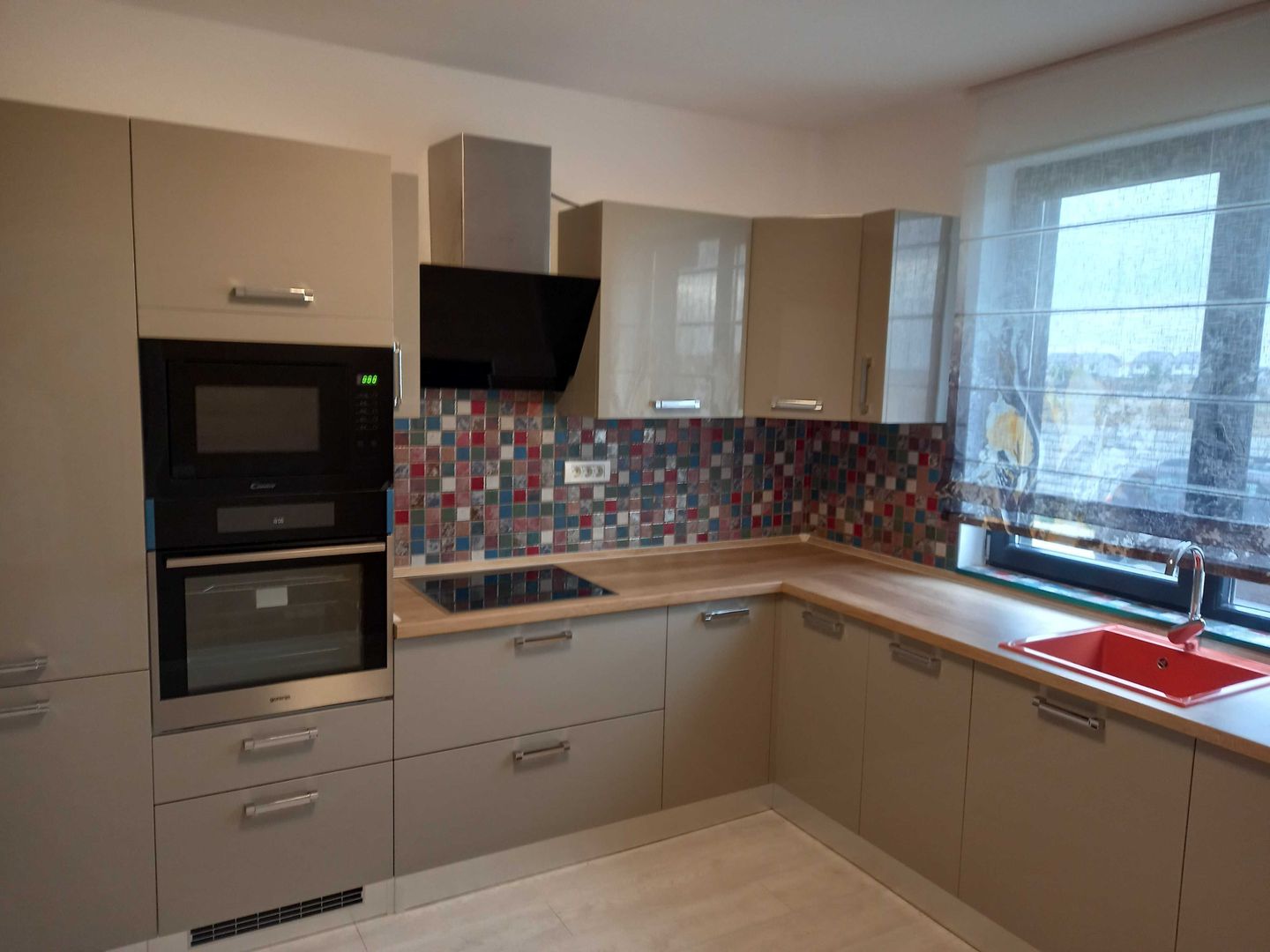 Superba Casa 4 Camere 3 Locuri Parcare Domnesti - Poză 7