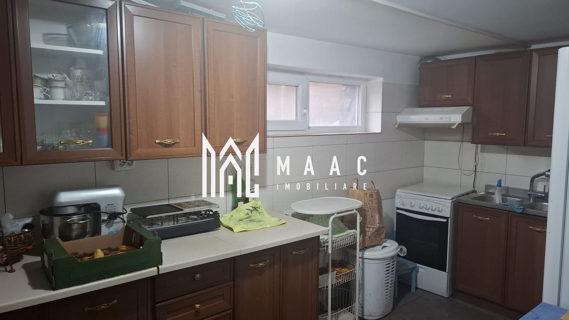 Casa 8 camere | 308mpu | 2 Apartamente | Selimbar - Poză 12