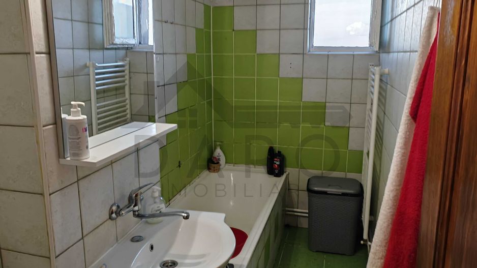 Vand apartament 3 camere - Poză 6