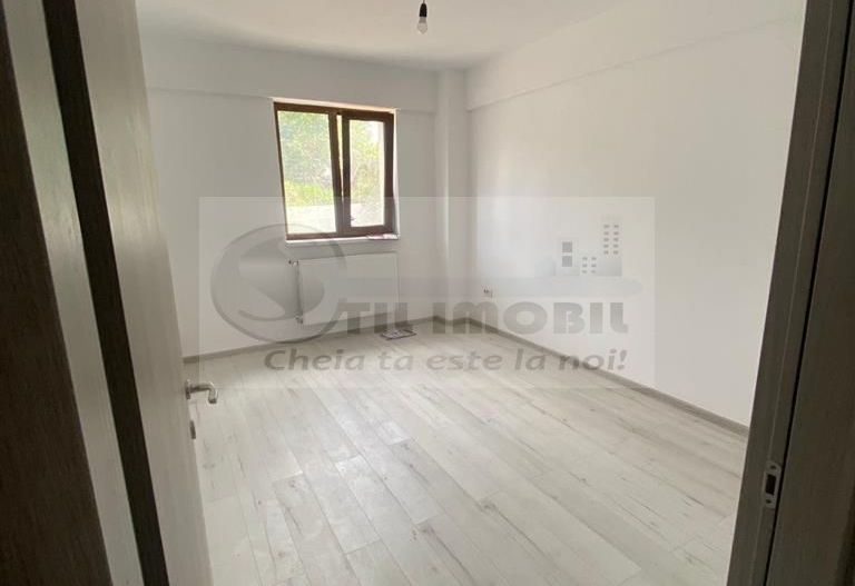 Ap 2 cam  decomandat, Bucium-Visan. 0% comision. Intabulat -66,700 € - Poză 7