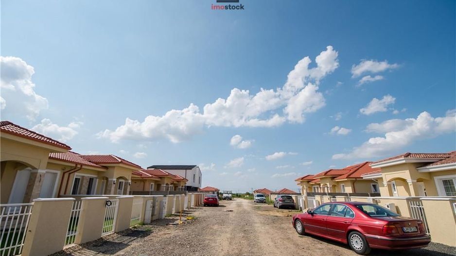 Duplex parter-finisat modern-comision 0 - Poză 10