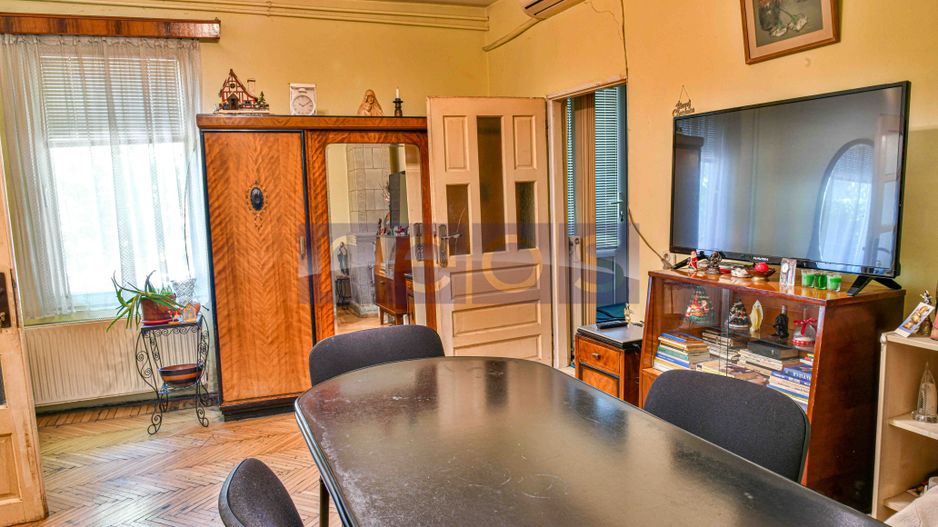 OPORTUNITATE | CASĂ DE VÂNZARE | CURTE PROPRIE 200 MP  | ZONA ULTRACENTRAL - Poză 3