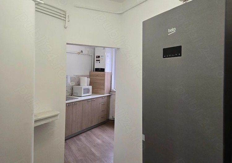 Apartament renovat ( doar birouri)  Bulevardul Lascar Catargiu - Poză 8