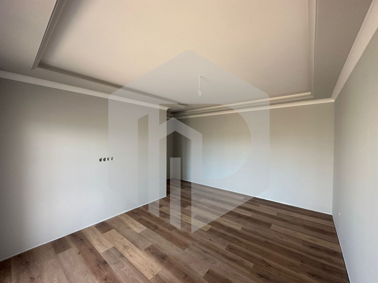 Apartament 2 camere - Decomandat - Finisat La Cheie - Rahovei - Poză 2