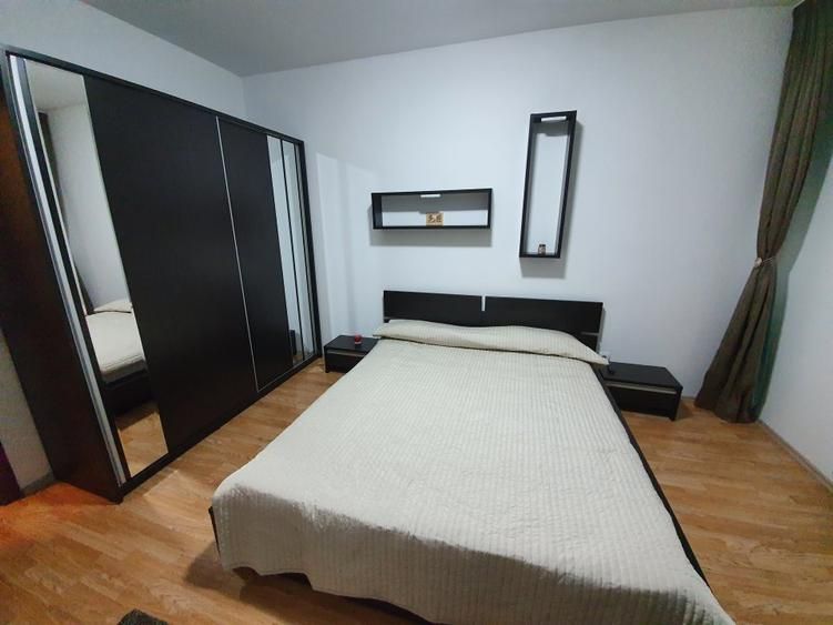 Apartament 3 camere, grădină proprie, parcare inclusă, centrală, boxă - Poză 2