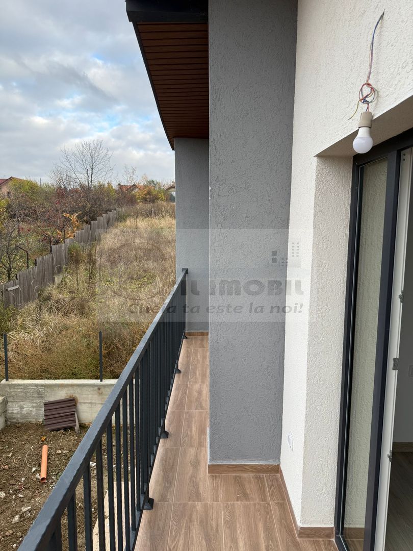 Casă moderna P+E 4 camere – Bârnova, 100 mp, curte 250 mp -180.000 € - Poză 13