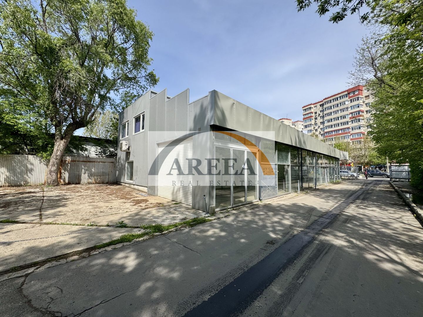 OPORTUNITATE BUSINESS - de inchiriat showroom si hale - Sos Giurgiului - Poză 2