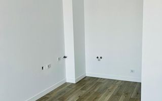 Apartament 2 camere, semi-amenajat, Open Space, Silk District, Iași - Poză 5