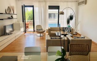 APARTAMENT CU 3 DORMITOARE LA INCHIRIERE IN COMPLEX CU PISCINA