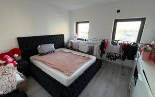 CASA SOS. CERNICA - MOBILATA, INCALZIRE IN PARDOSEALA, COMISION 0% - Poză 10