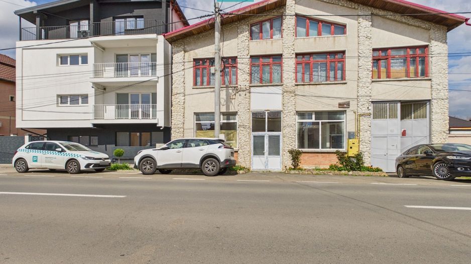 Proprietate multifuncțională centrală 1000 mp - Poză 1