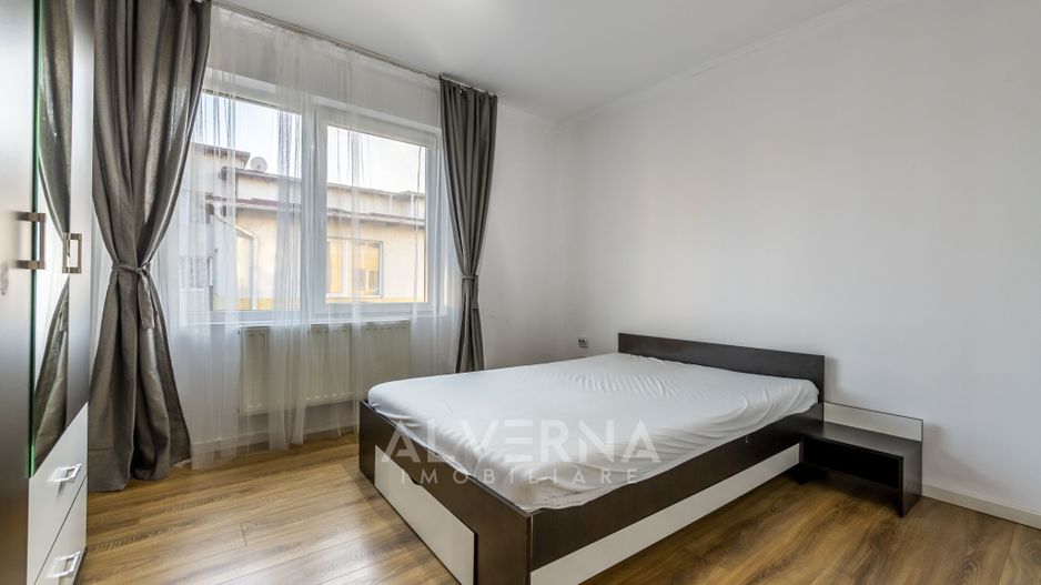 Inchiriere apartament 3 camera, 68mp + balcon, loc parcare, zona Terra - Poză 5