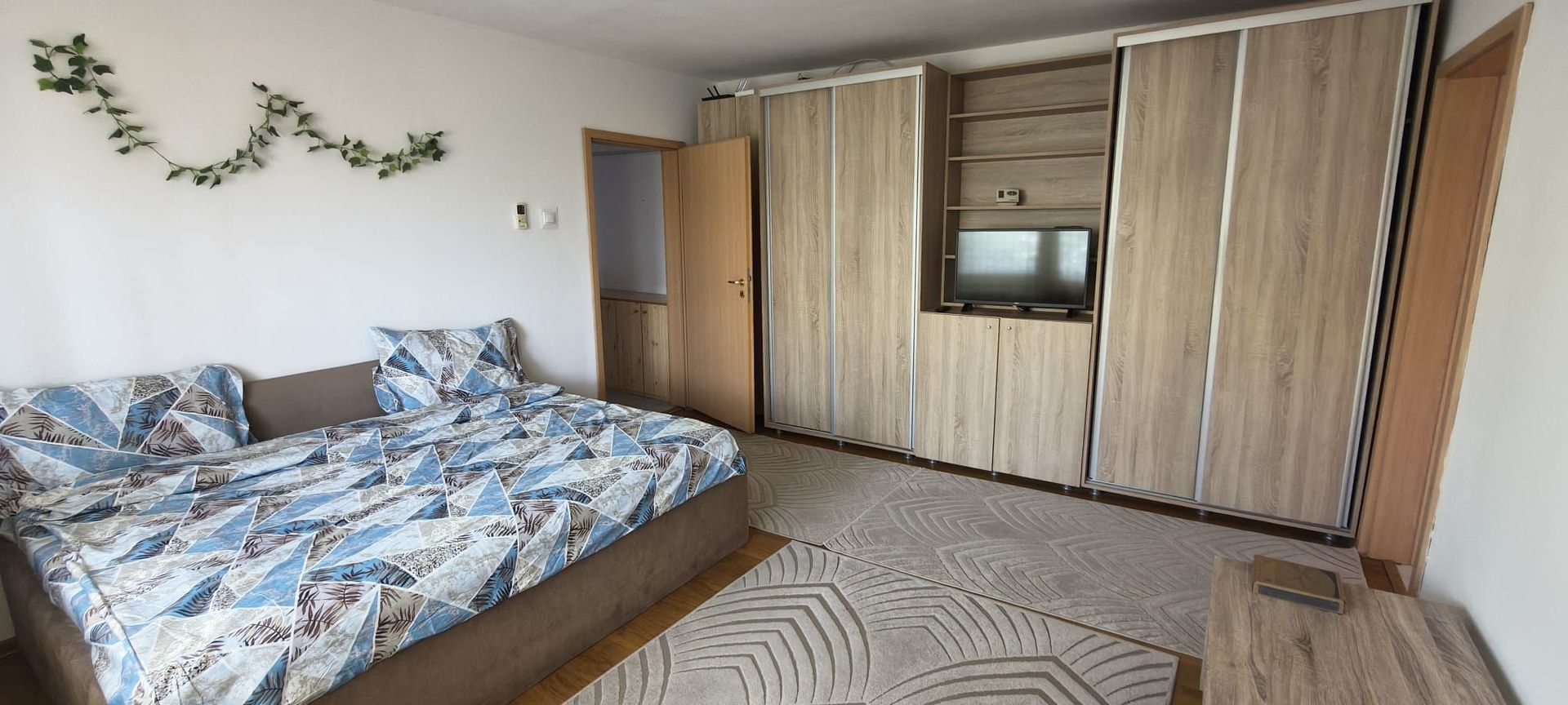 Girocului | 2 Camere | Centrala proprie | Etaj intermediar - Poză 1