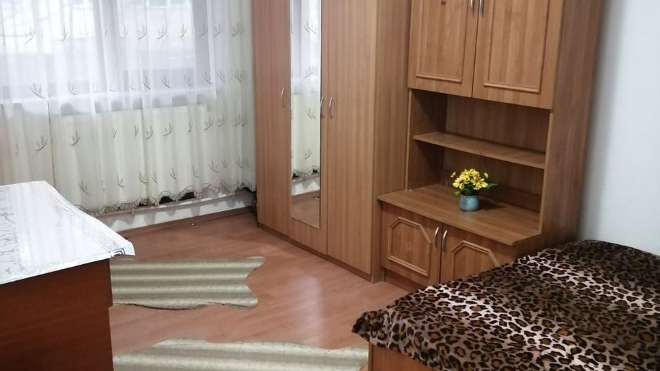 Vanzare garsoniera parter, Gavana zona Piata - Poză 4