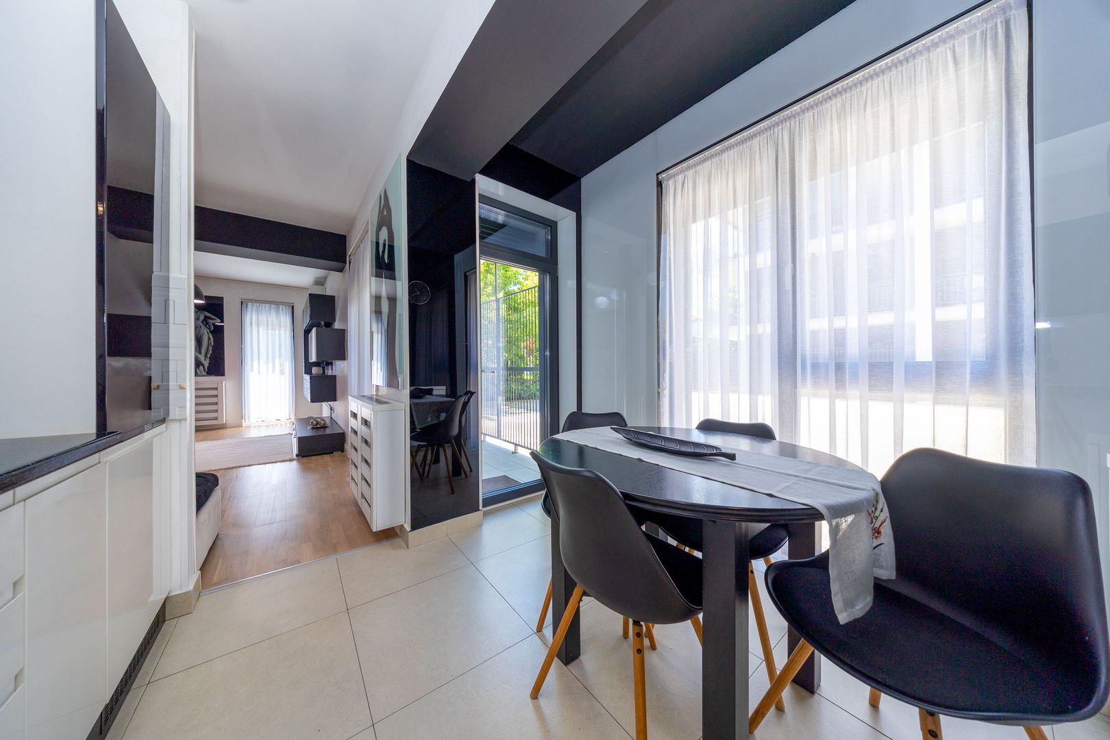 Apartament 3 camere | Grynvest Residence | Curte  99 mp | Terasa 53 - Poză 8