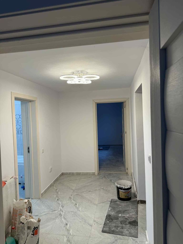 Casa de vanzare proprietate - Poză 1