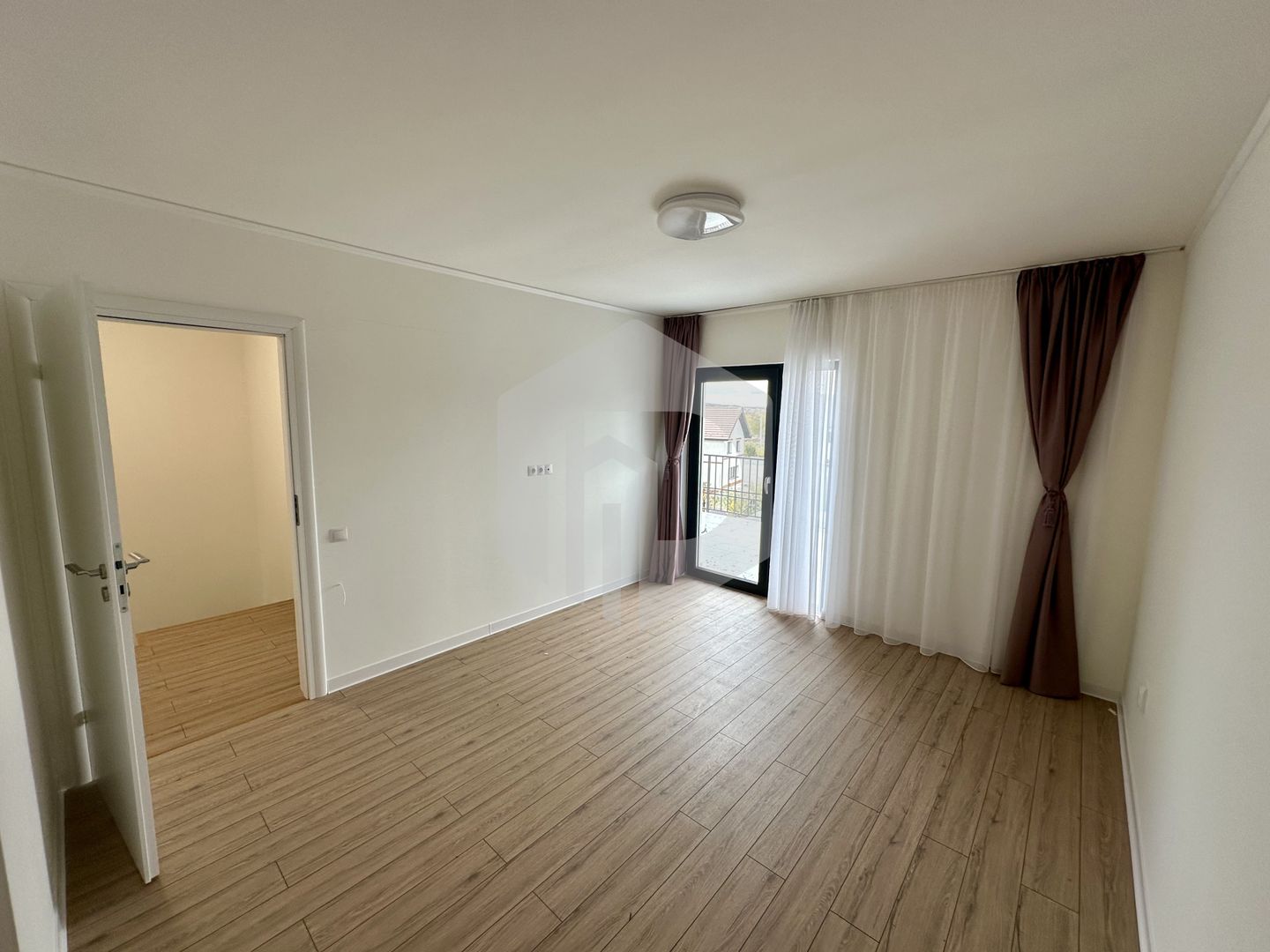 Cristian | Duplex | 118mpu + Partea de Mansarda | 158mp Teren - Poză 9