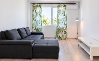 Apartament cu 3 camere de vanzare in zona Radovanu/Colentina - Poză 1