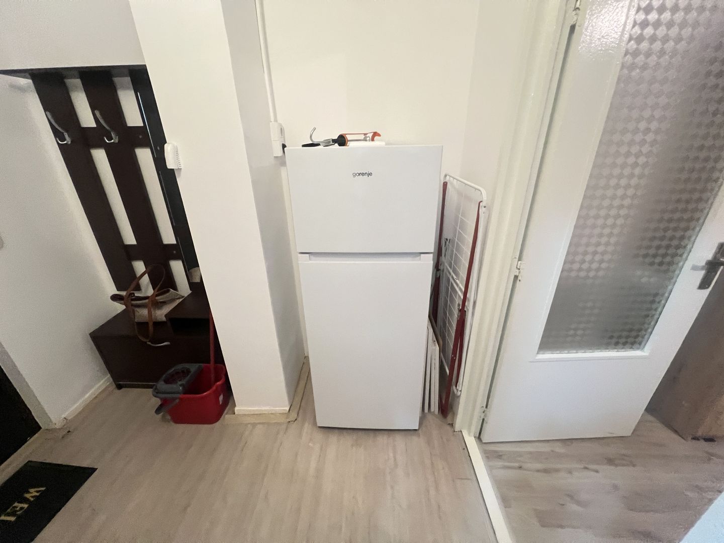 1 camera etaj 1 zona Timocului, 4 apartamente pe nivel - Poză 11