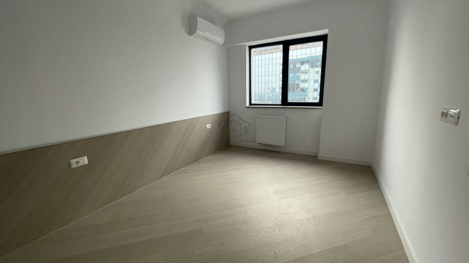 APARTAMENT COCHET CU VEDERE, DE 2 CAMERE LA INCHIRIERE IN CORTINA NORD - Poză 5