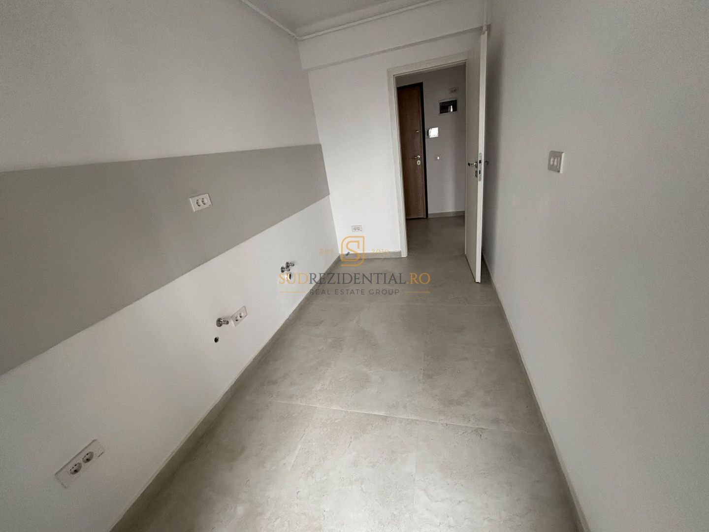 Apartament 2 camere decomandat, nemobilat, metrou Berceni - Poză 7