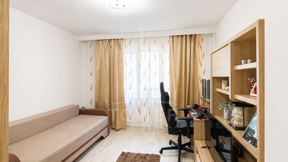 Apartament 3 camere spațios și luminos – Cartier Vasile Aaron - Poză 3
