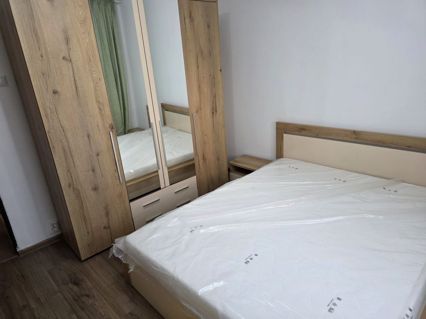 Inchiriere apart. 2 cam. pe B-dul Nufărului, nr.71, Oradea - Poză 4