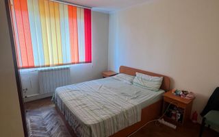 vand apartament 2 camere zona Kiseleff, etaj 3, gaz pe scara - Poză 3