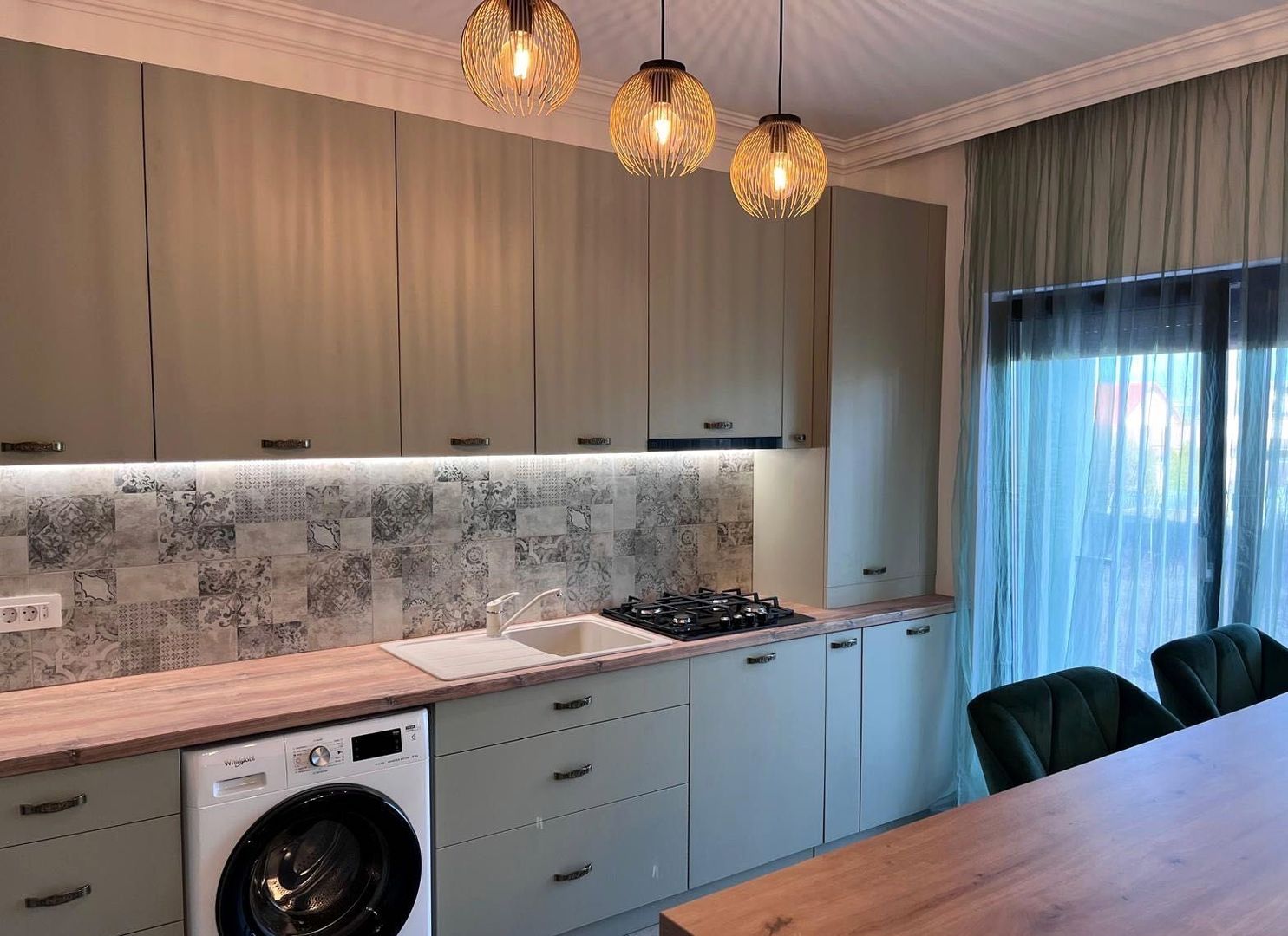 Apartament cu 1 cameră de închiriat – Prima închiriere | Lux | - Poză 2