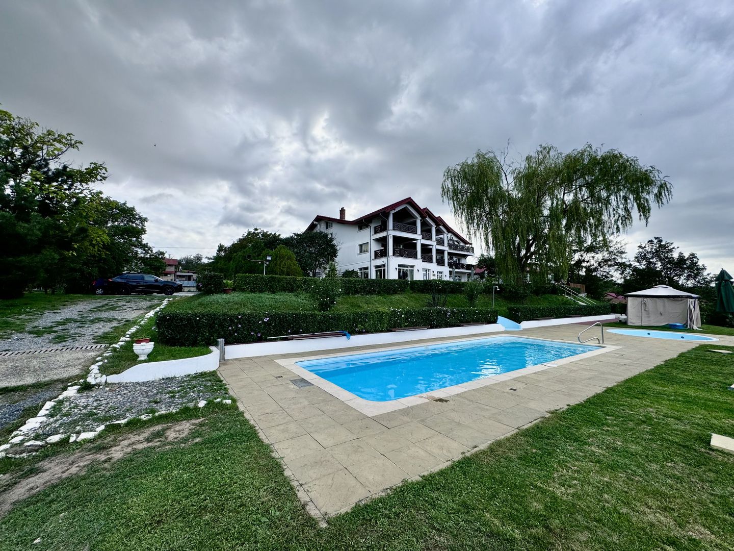 Hotel 20 camere Delta Dunarii 50 m deschidere teren 6000 mp acces auto - Poză 43