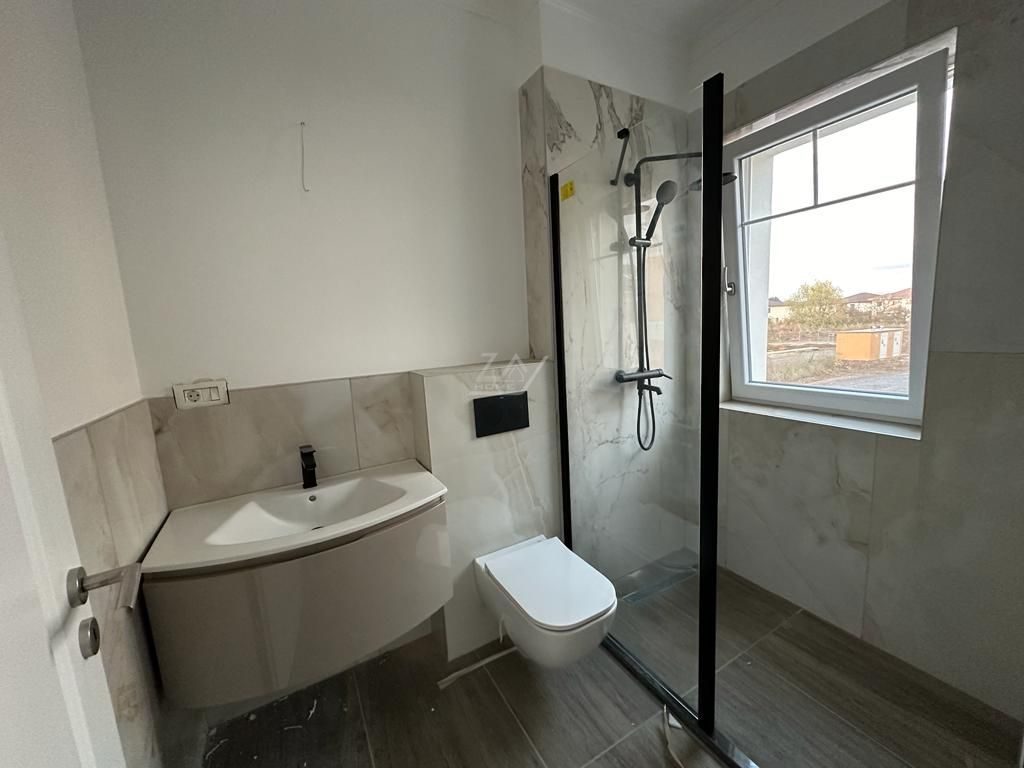 Duplex modern pe parter. Toate utilitatile. - Poză 10