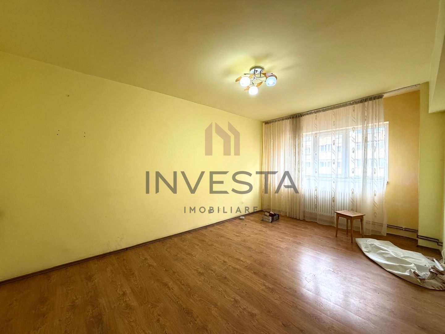 Apartament cu 2 camere decomandate , in zona Pietei Marasti ! - Poză 5