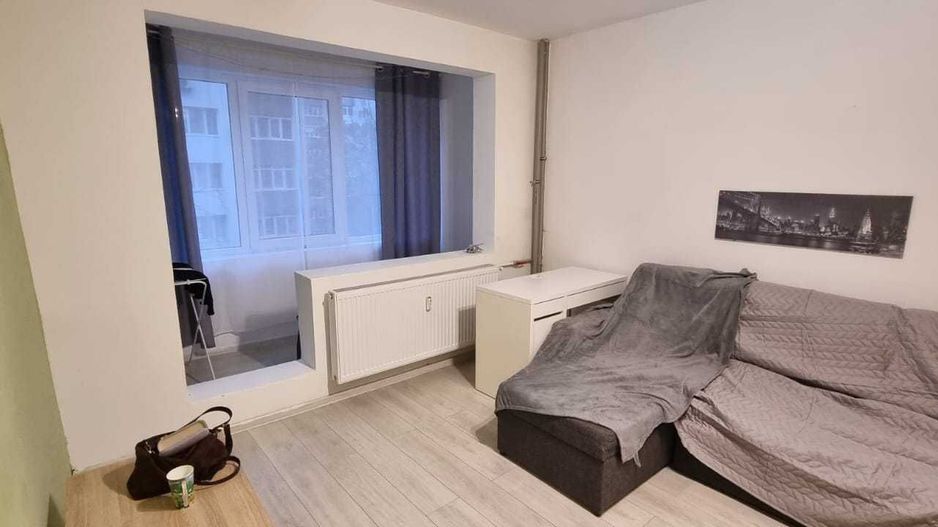 De vanzare apartament 2 camere Pacii - Poză 2