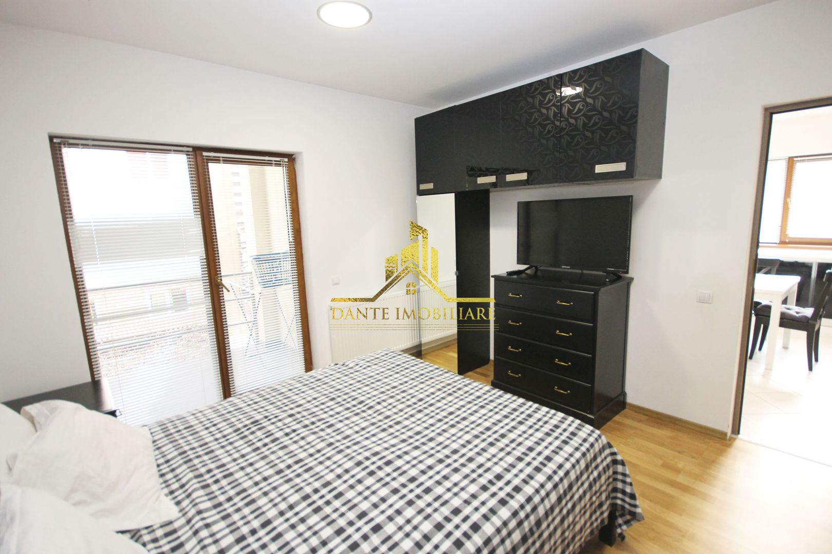 3 camere, mobilat modern, bloc nou, parcare, zona Intre Lacuri - Poză 10
