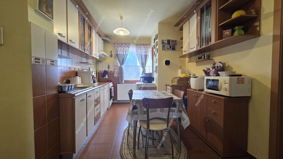 Apartament 3 camere Lift | Calea Sagului 62 mp | Etaj 3 - Poză 6