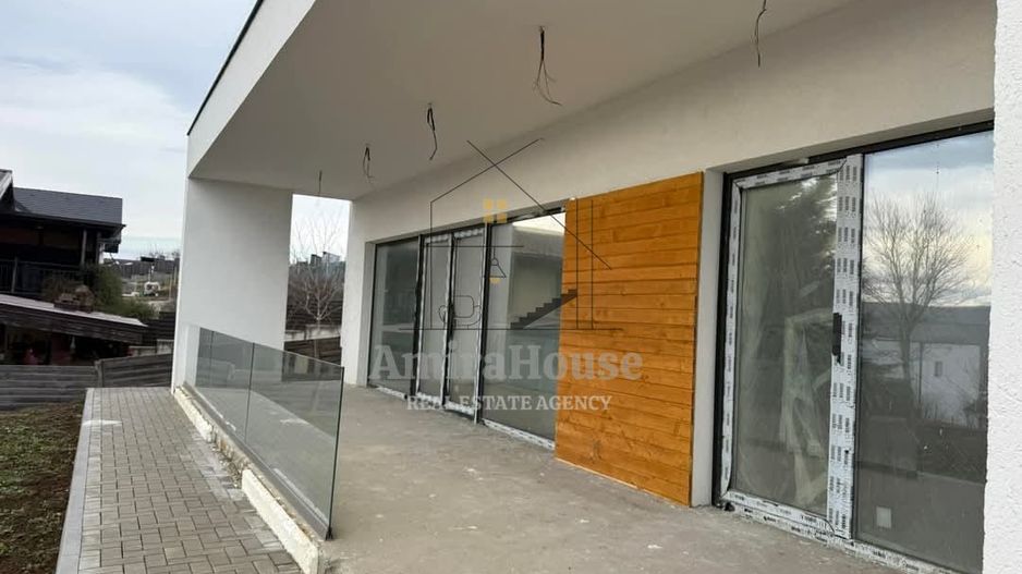 Casa individuala, teren 750 mp, Chinteni cu panorama spre lac - Poză 3