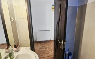 Casă 5 camere + teren generos 1700 mp – Ariceștii Rahtivani - Poză 20