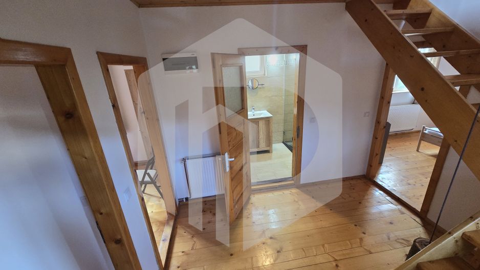 Casa individuala 4 camere teren 3825 mp Cisnadioara - Poză 19