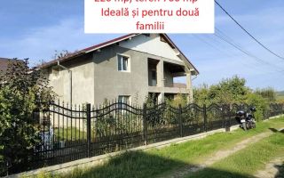 Casă spațioasă de vânzare, 220 mp, teren 700 mp, Horpaz – ideală pentru două familii - Poză 9
