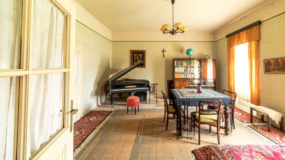 Casă în zona centrală Pâncota - Poză 4