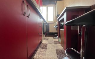 Zona buna! Vânzare apartament cu 2 camere în Târgoviște- micro 6! - Poză 7