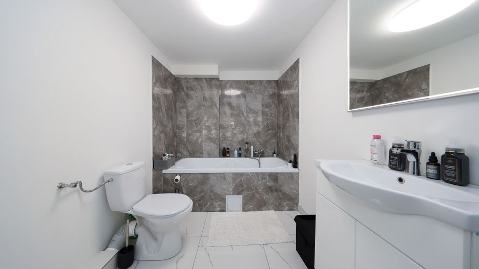 Casa 4 camere Halchiu | teren 400 mp | acces 2 strazi - Poză 19